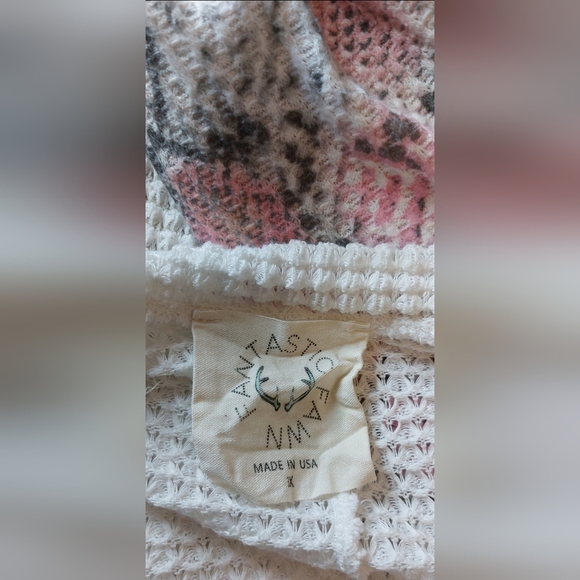 Fantastic Fawn Color Blocked Waffle Knit Top Size 3X Pullover Snake Print Sleeve - Picture 5 of 7